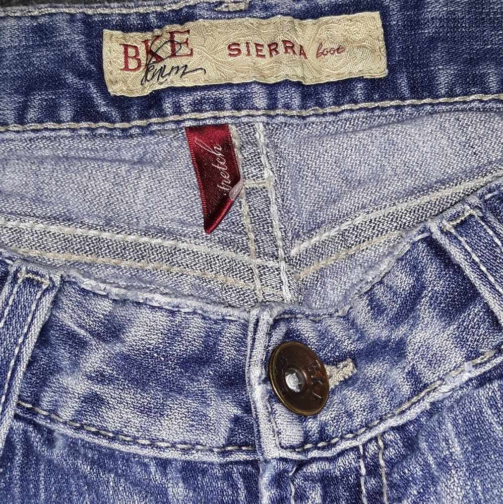 BKE Sierra bootcut Jean's size 27×34